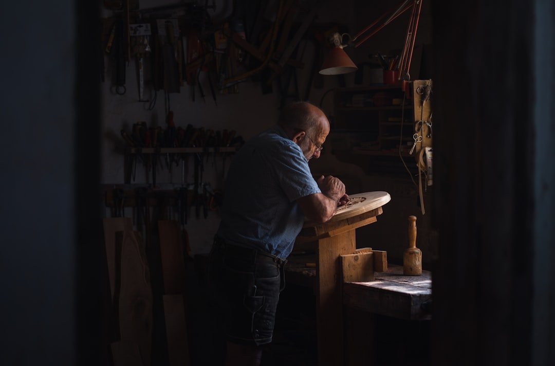 Lode Baert — schrijnwerker